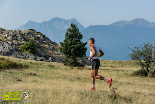 KAL 8857 | Lamianow.gr