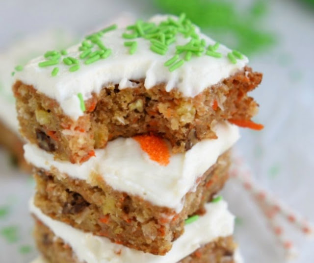 Carrot Cake Bars With Cream Cheese Frosting Carrot Cake Bars With Cream Cheese Frosting