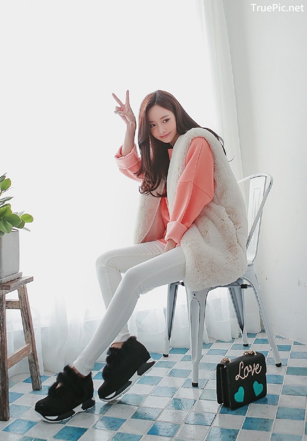 Image Son Yoon Joo Beautiful Photos – Korean Fashion Collection #2 - TruePic.net - Picture-110