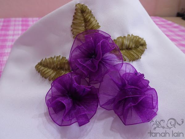 Flores Bordadas con Listón 