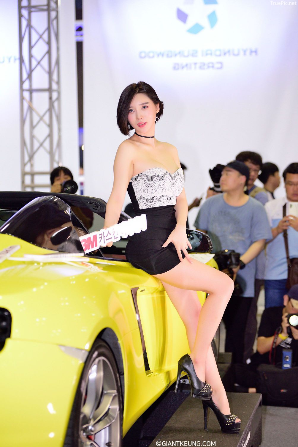 Korean Racing Model - Song Jooa - Seoul Auto Salon 2019 - Picture 20