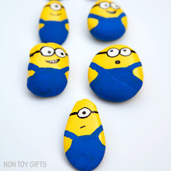 rocks rock painted painting minion pet paint easy minions crafts fun disney super craft designs stone stones beach simple beginners