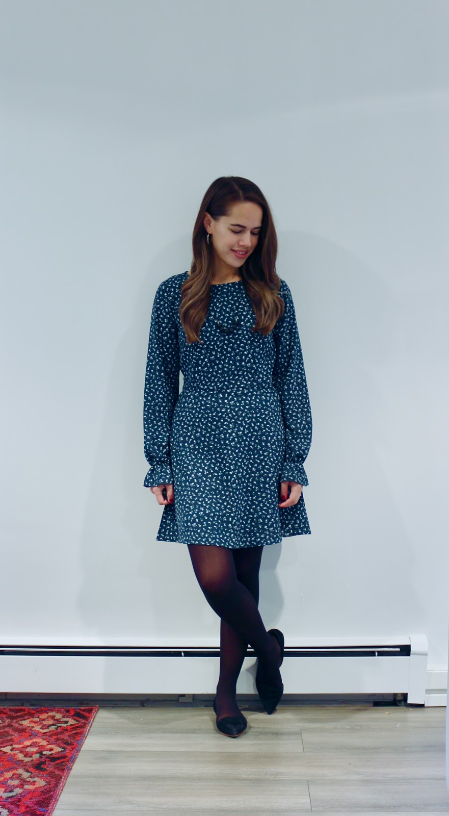 Jules in Flats - H&M Creped Dress (Business Casual Fall Workwear on a Budget) 