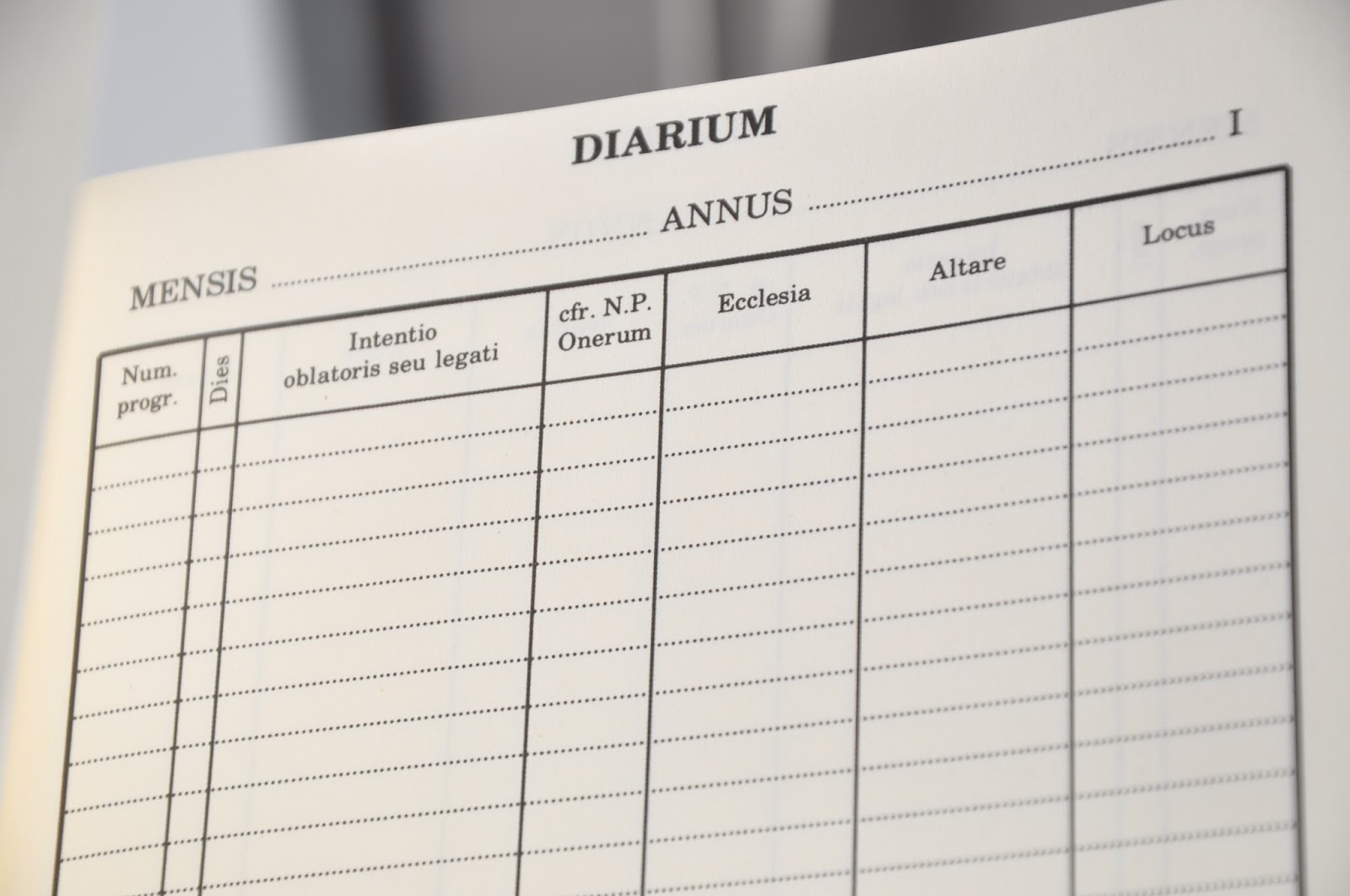 Orbis Catholicus Secundus Daily Mass Record Book for Priests in Latin