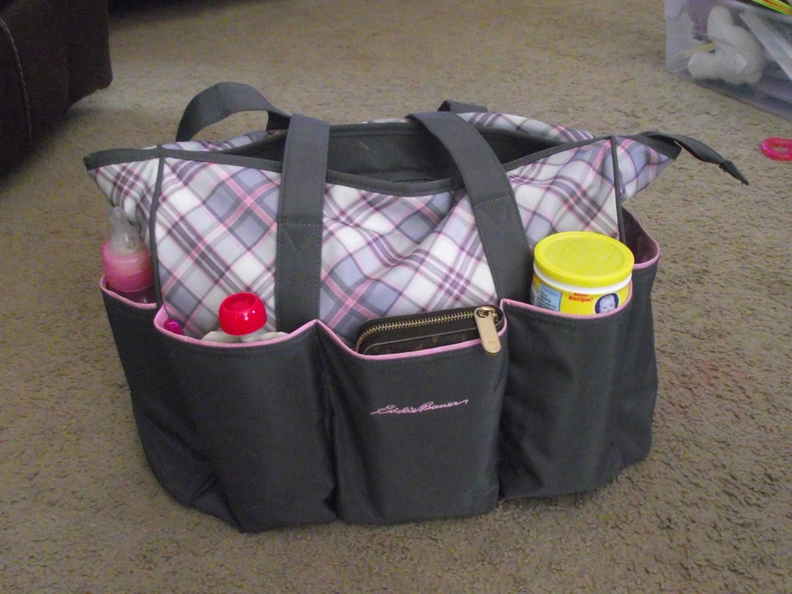 Real Housewife of Caroline County: What&#39;s in my Diaper Bag - For 2 Kids Under 2!
