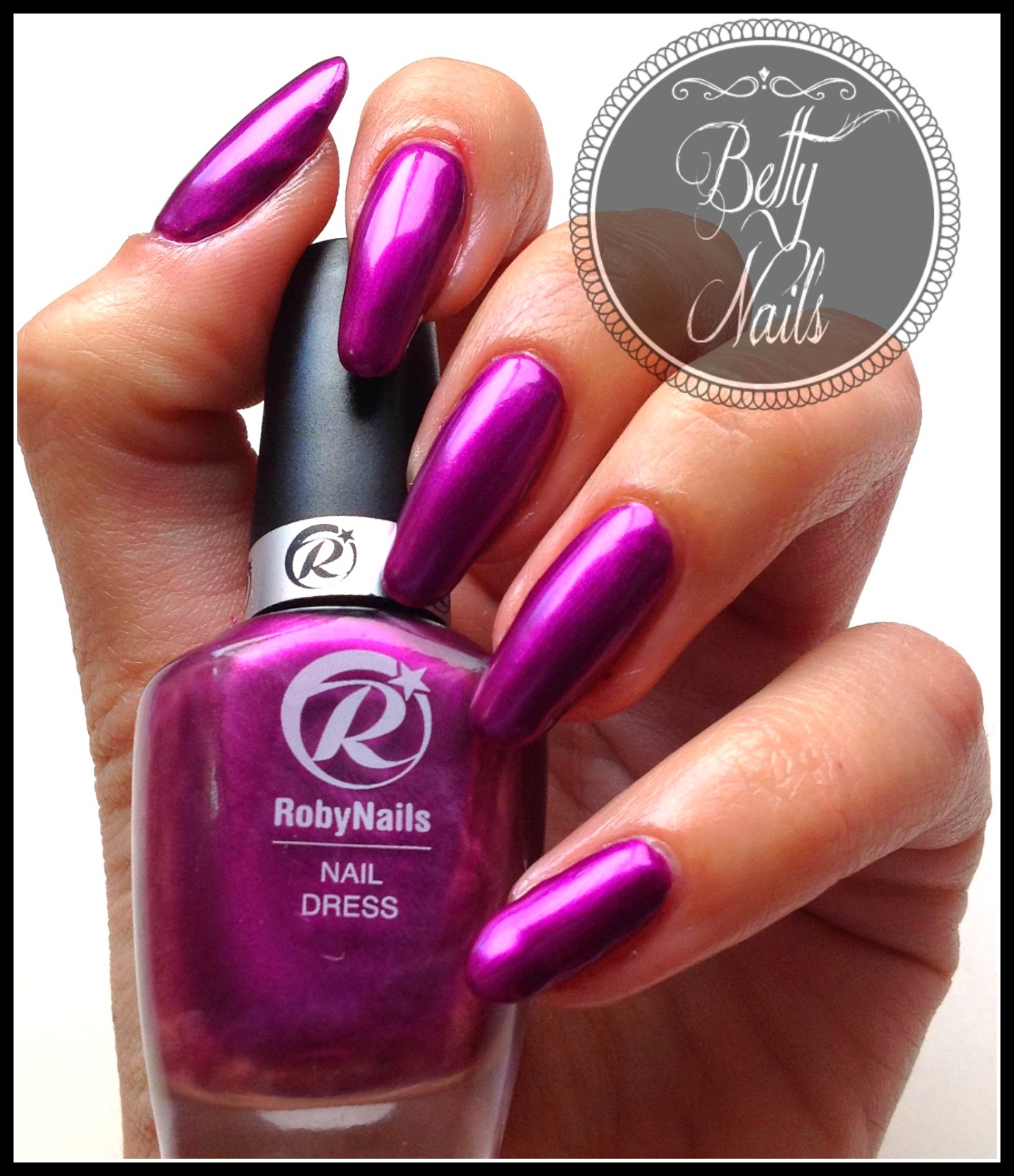 Betty Nails Roby Nails Arabic Violet