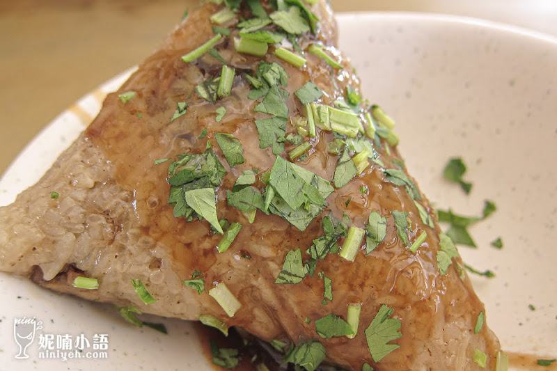 【彰化鹿港美食】黑點肉粽。在地人口耳相傳的平價小吃