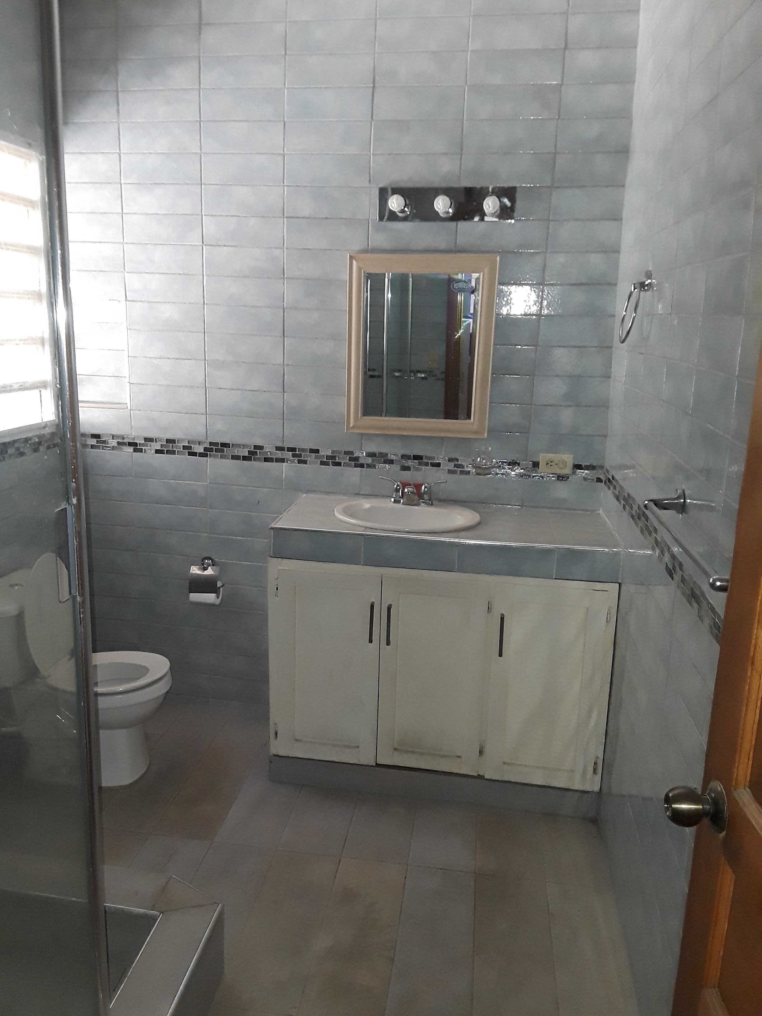 Maison à louer pour bureau à Musseau, Haiti