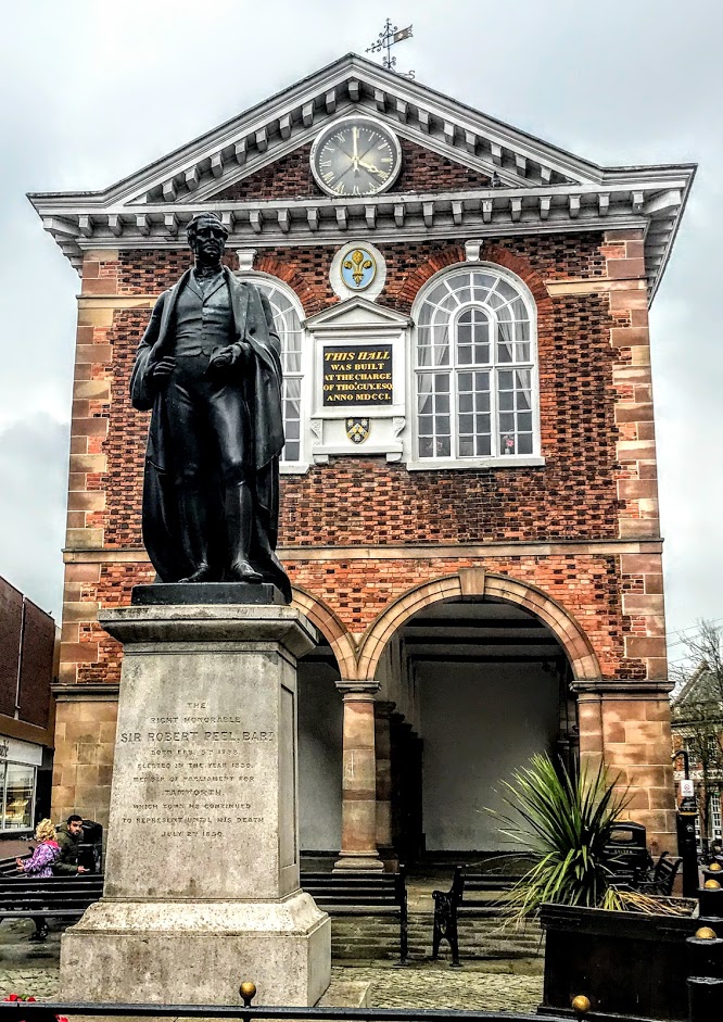 Patrick Comerford Tamworth’s Town Hall has survived despite 300 years