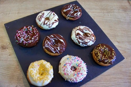 Réalisez de délicieux Donuts en un tour de main grâce à notre machine à  Donuts !