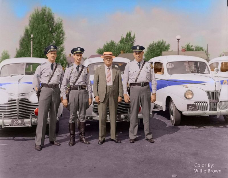 Colorized+Photos+of+American+Police+Cars