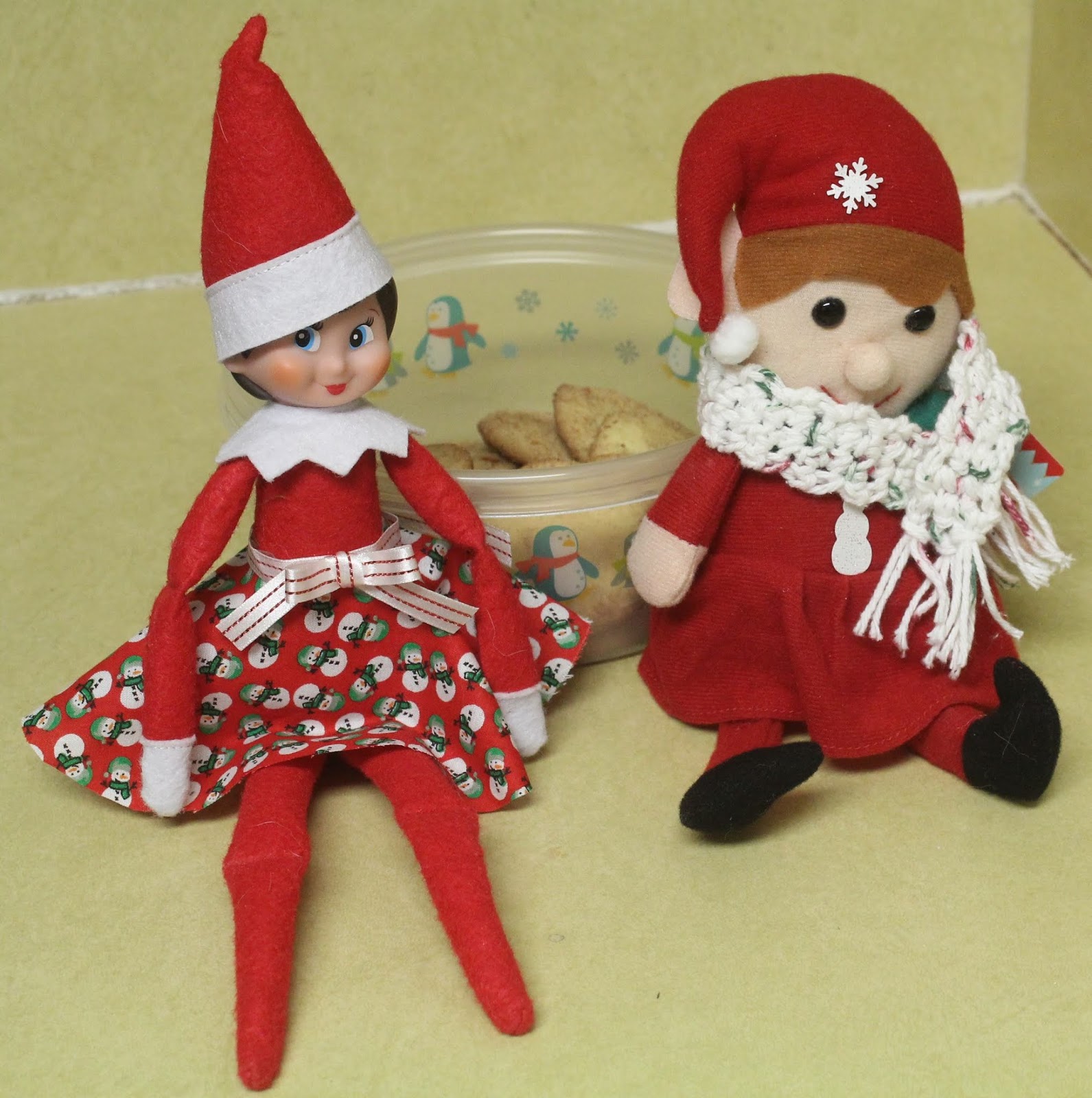 Created by Sunshine HoneyBee: Daisy Elf & Holly Elf 12/18/19 ...