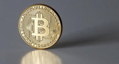 Bitcoin Declines