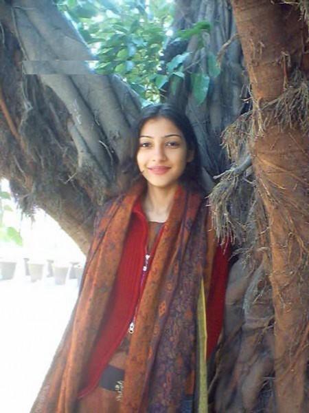 Teen Desi Pakistani Girl Masti Photo Fun Maza New 