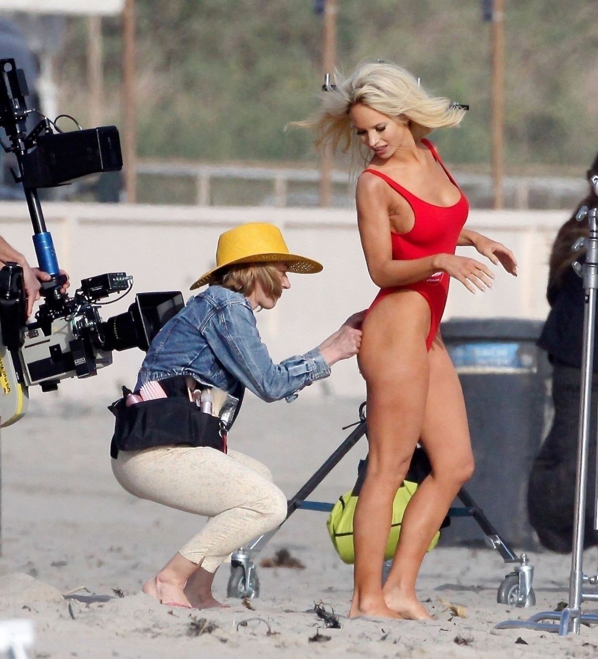 LILY JAMES In Swimsuit As Pam Anderson On The Set Of Pam And Tommy At A Beach In Malibu