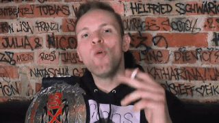 Backstage%2BTalk%2Bwith%2BTitle.gif