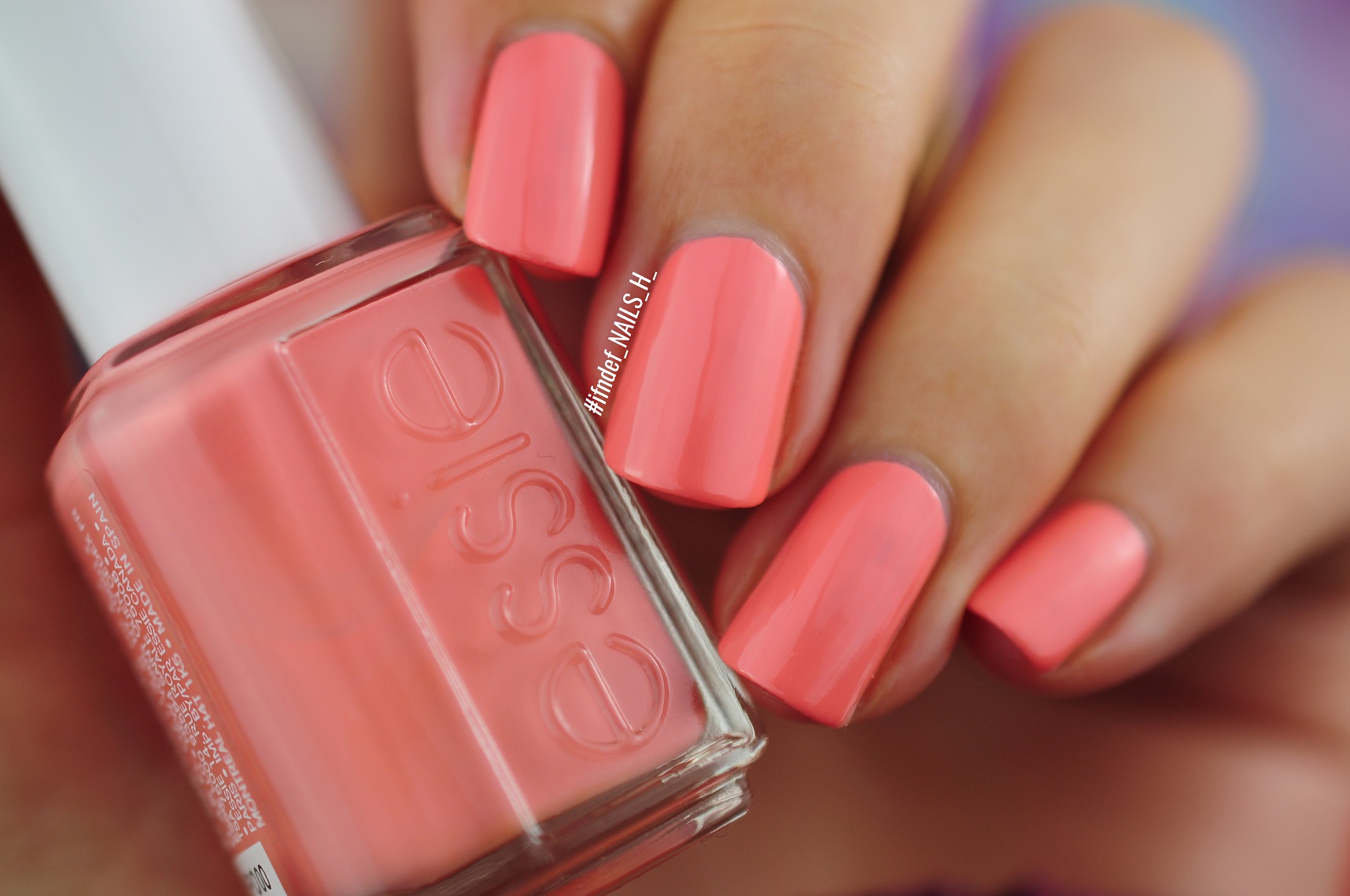 Essie Treat Love & Color Glowing Strong Swatch