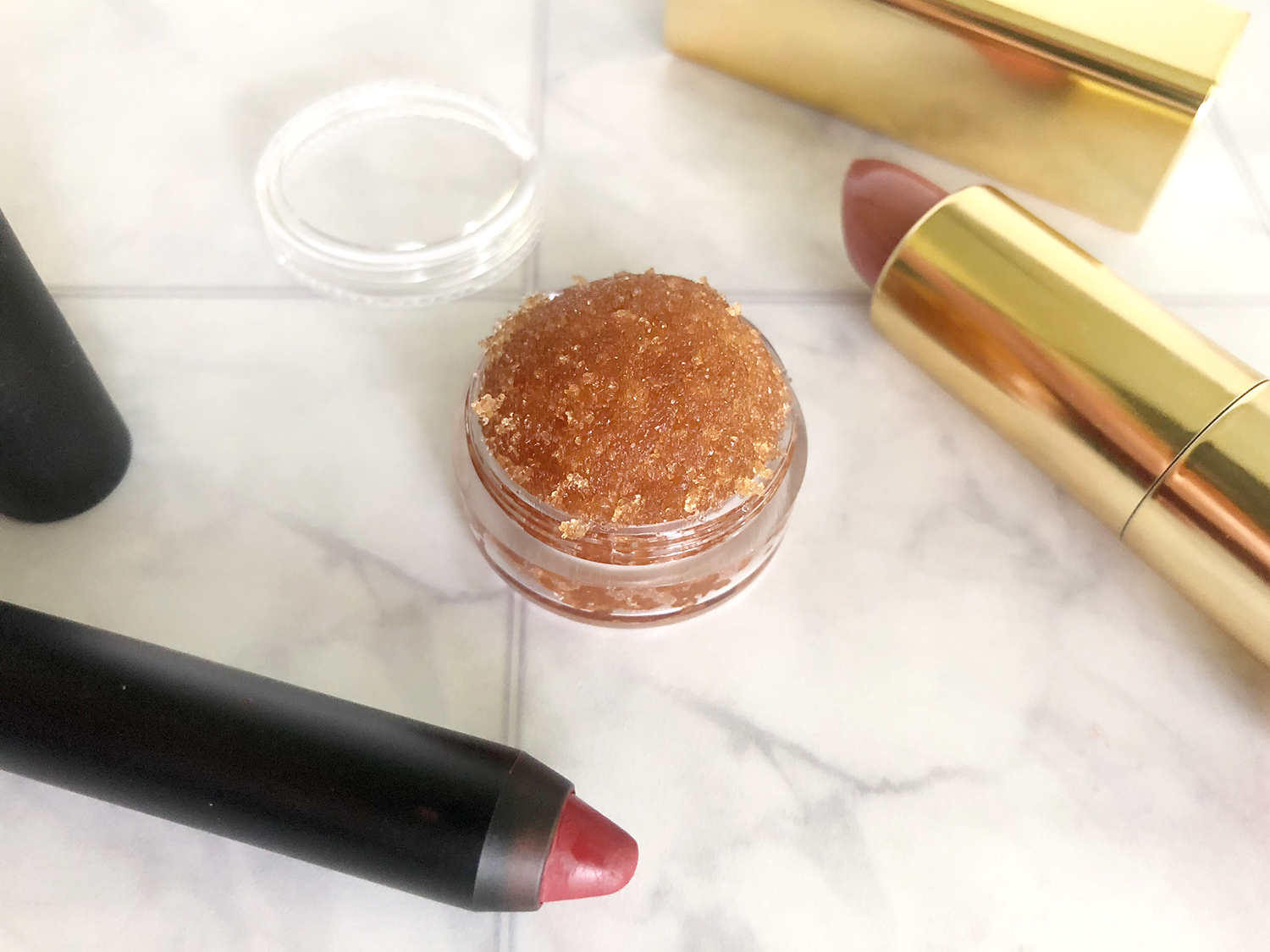 Southern Mom Loves DIY Brown Sugar & Almond Lip Scrub for SuperSoft Lips!