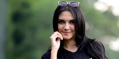 Indro Warkop Kembali Beraksi, Kini Siap Adu Akting dengan Aktris Sexy dalam Film Security Ugal-Ugalan! Indro Warkop Kembali Beraksi, Kini Siap Adu Akting dengan Aktris Sexy dalam Film Security Ugal-Ugalan!