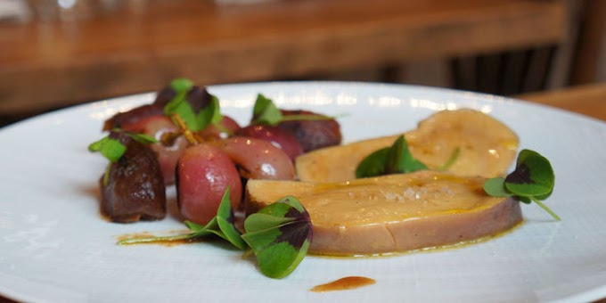 Le foie gras poché au vin chaud 