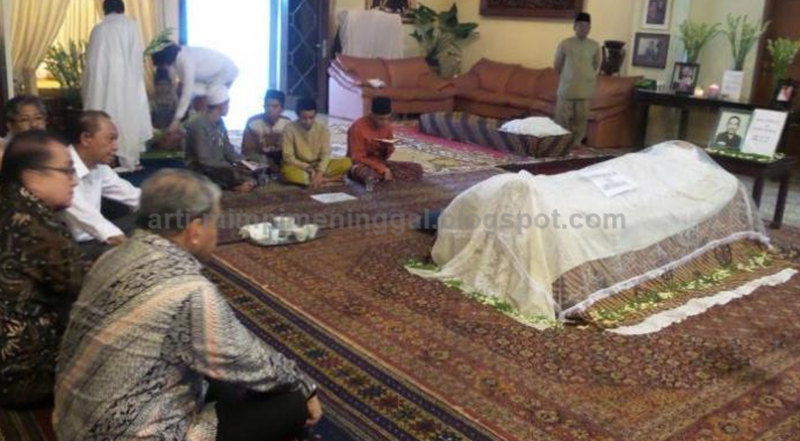 99 Arti Dan Makna Mimpi Ibu Meninggal Menurut Primbon Jawa Dan Tafsir Islam  Lengkap - Mimpi Meninggal