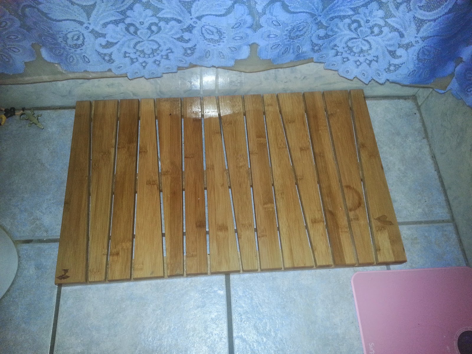 Momma4Life ToiletTree Bamboo Deluxe Shower Floor and Bath Mat Review