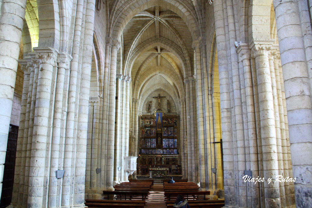 Iglesia de Sta María la Blanca de Villalcázar de Sirga