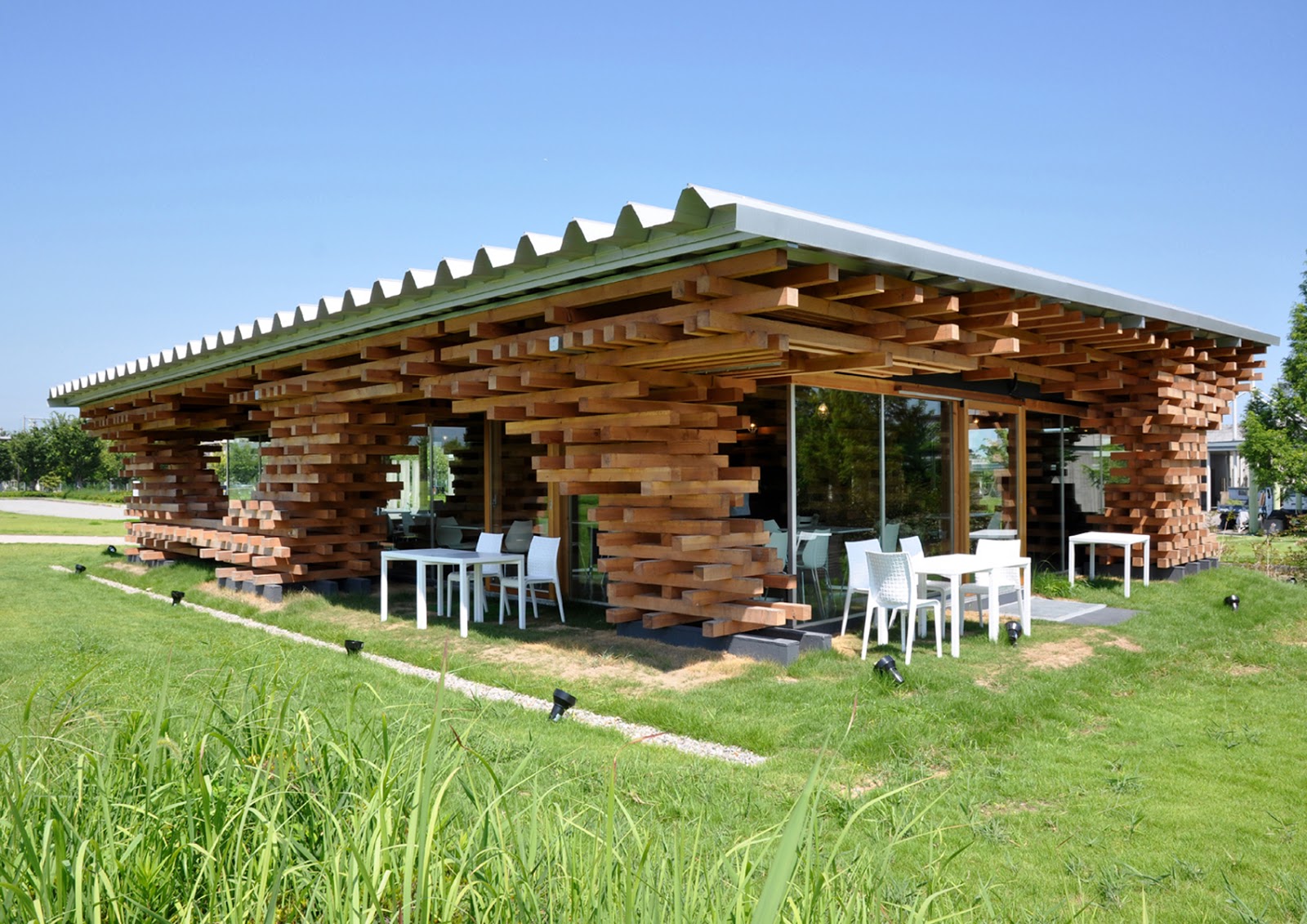 Desain Cafe Unik Dengan Interior Yang Menarik Desain Cafe Unik Dengan Interior Yang Menarik