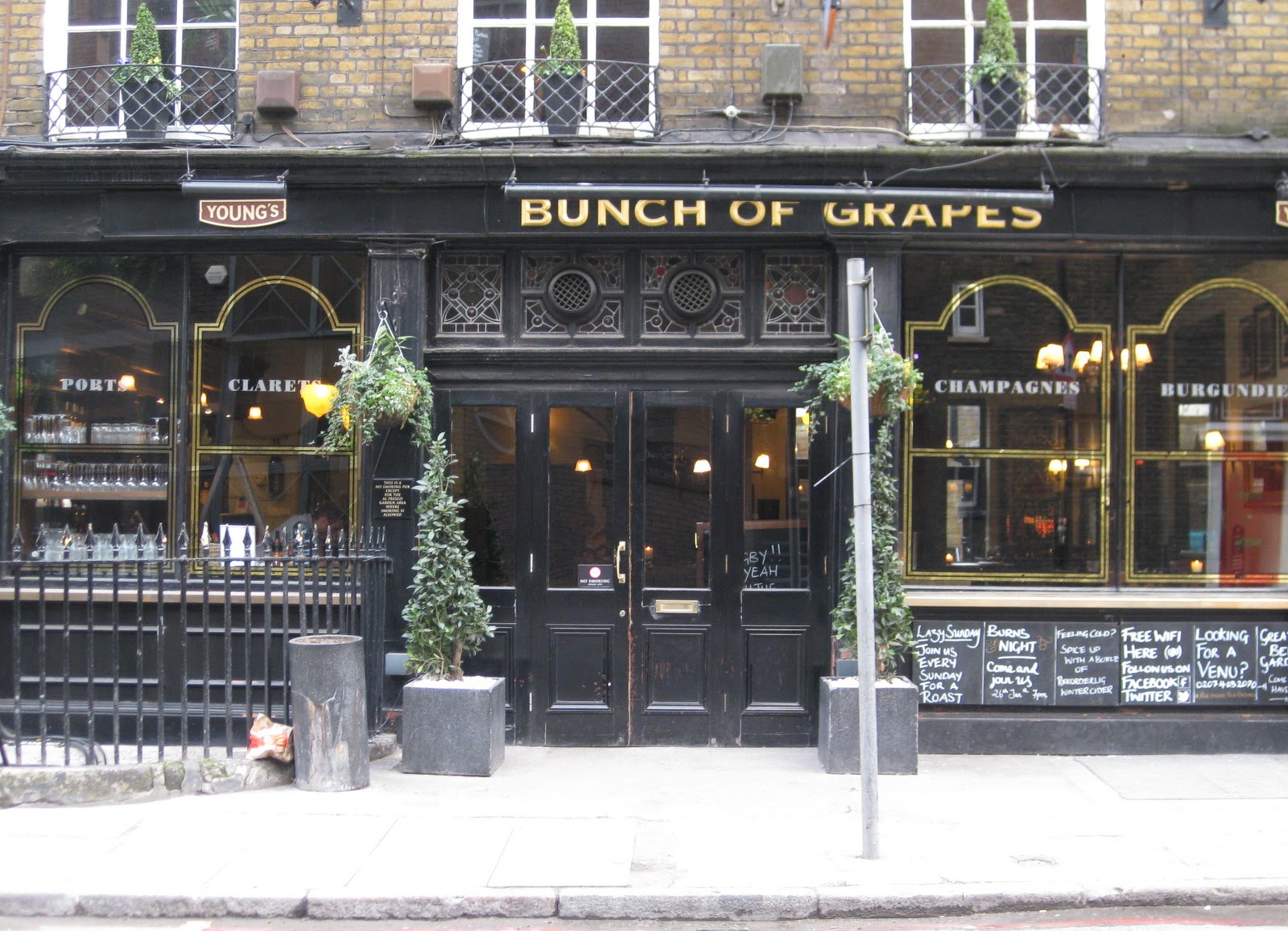 Wheel London The Bunch of Grapes