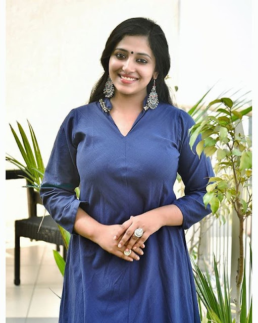 Malayalam Actress Anu Sithara Latest Cute Stills 9