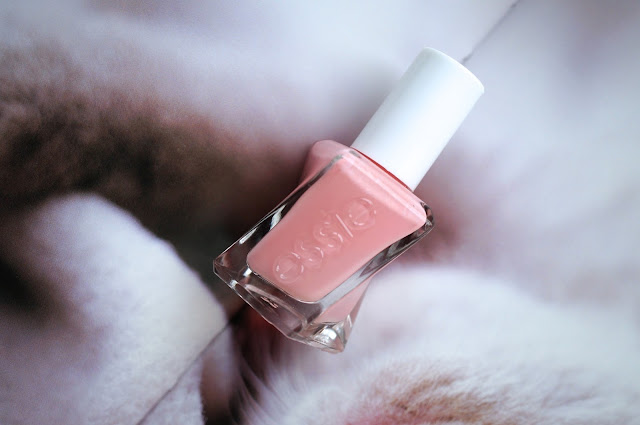 Essie Gel Couture 'Hold the Position'