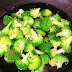Sauteed broccoli, don't fry it directly, add this step to a crispy yet green dish