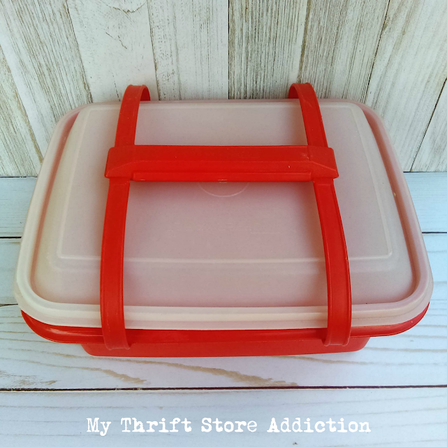 Tupperware Lunch Box Paprika Red Pack n Carry Vintage m