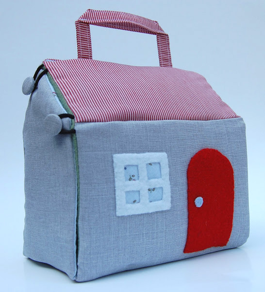 Fabric Dollhouse Bag Tutorial