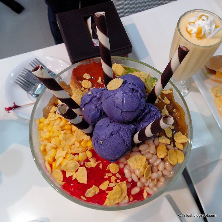 Cebu Fashion, Lifestyle and Events Blogger Fin Lust Durian HaloHalo