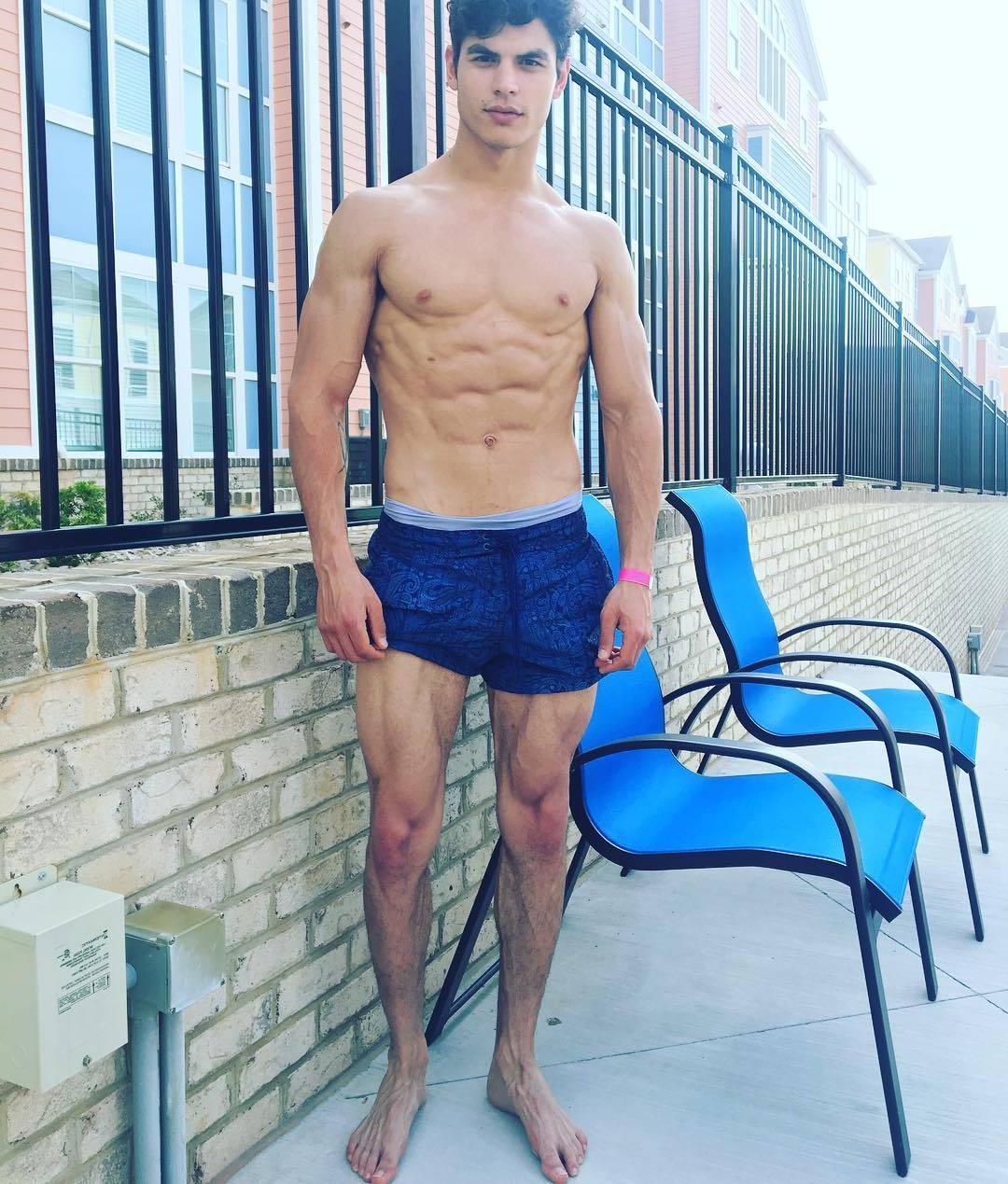 hot-fit-muscular-young-shirtless-guys-blue-shorts