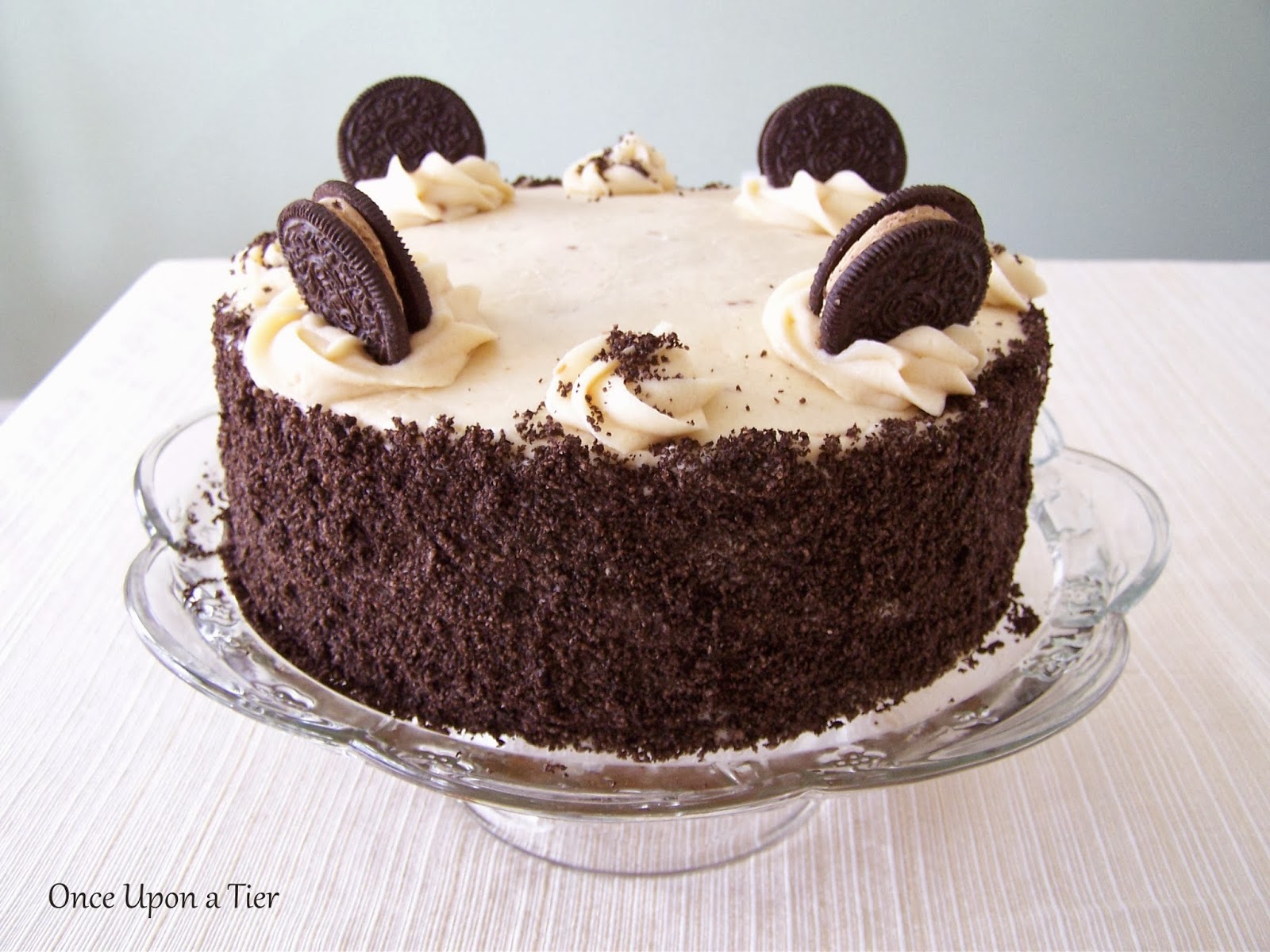 ce Upon a Tier Cookie Dough Oreo Cake with Browned Butter ce Upon a Tier Cookie Dough Oreo Cake with Browned Butter