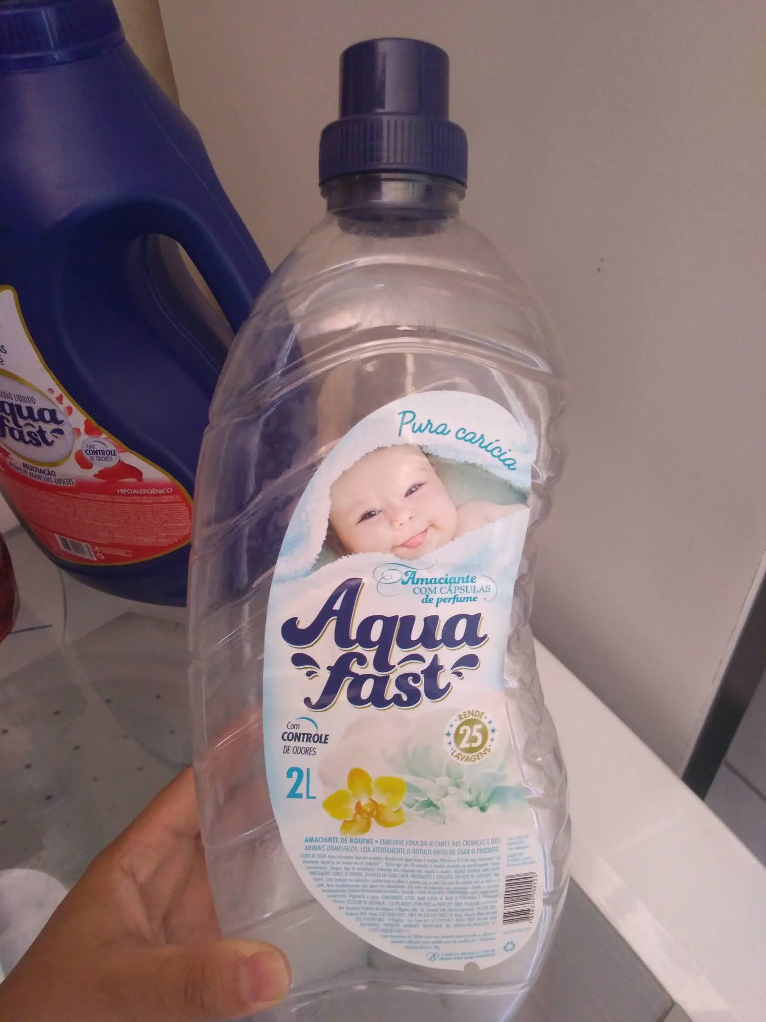 marca de roupa aqua