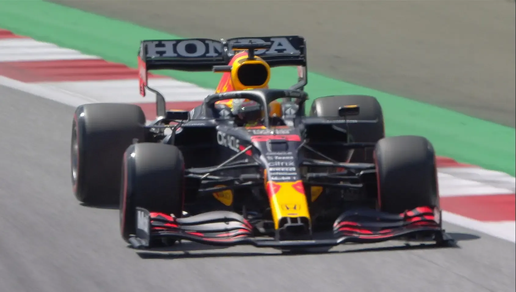 Max Verstappen conquista la pole del gran premio d'Austria 2021