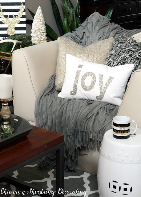 Chic Christmas Decor, Chic on a Shoestring Decorating Blog
