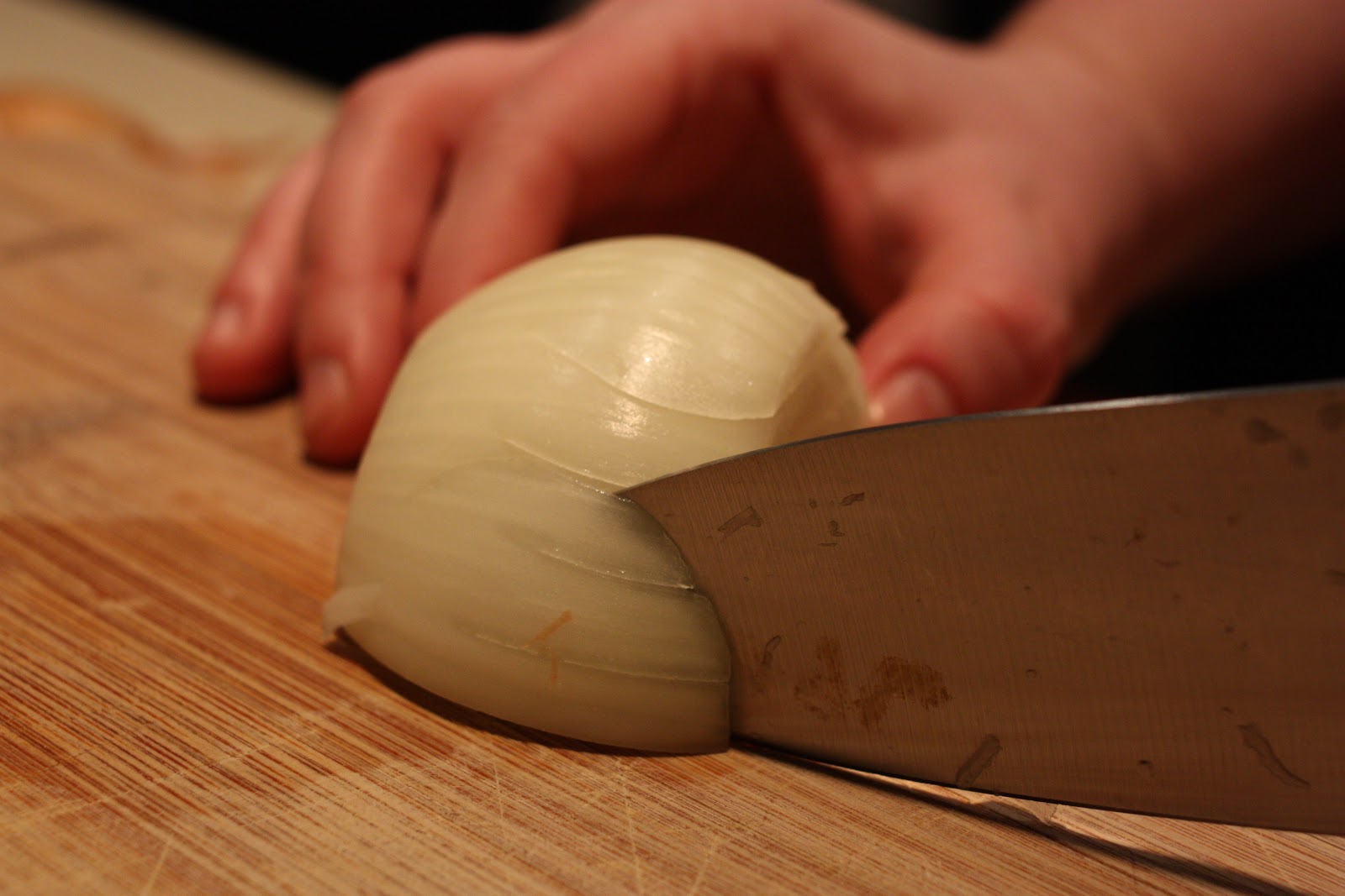 Joie Patisserie How To... Dice an Onion