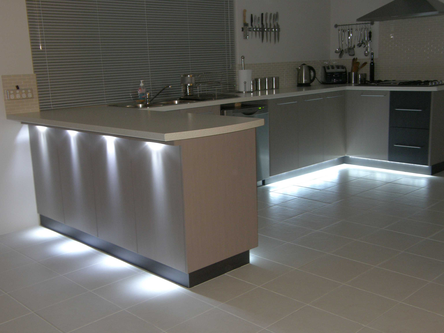 smart light under kitchen cabinet
