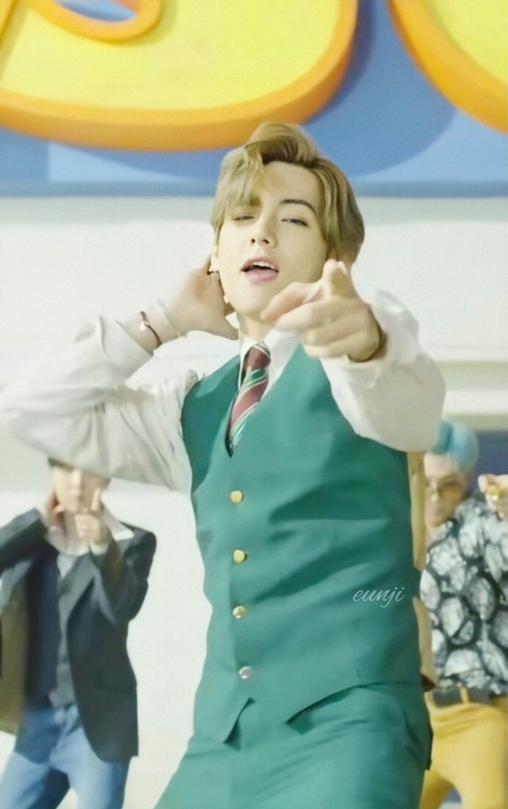 BTS V (Kim Taehyung) Dynamite Wallpaper 300920 KPOP STOCK