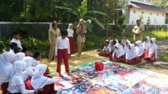 Pendayagunaan Alat Permainan Edukatif Ular Tangga Dalam Pembelajaran