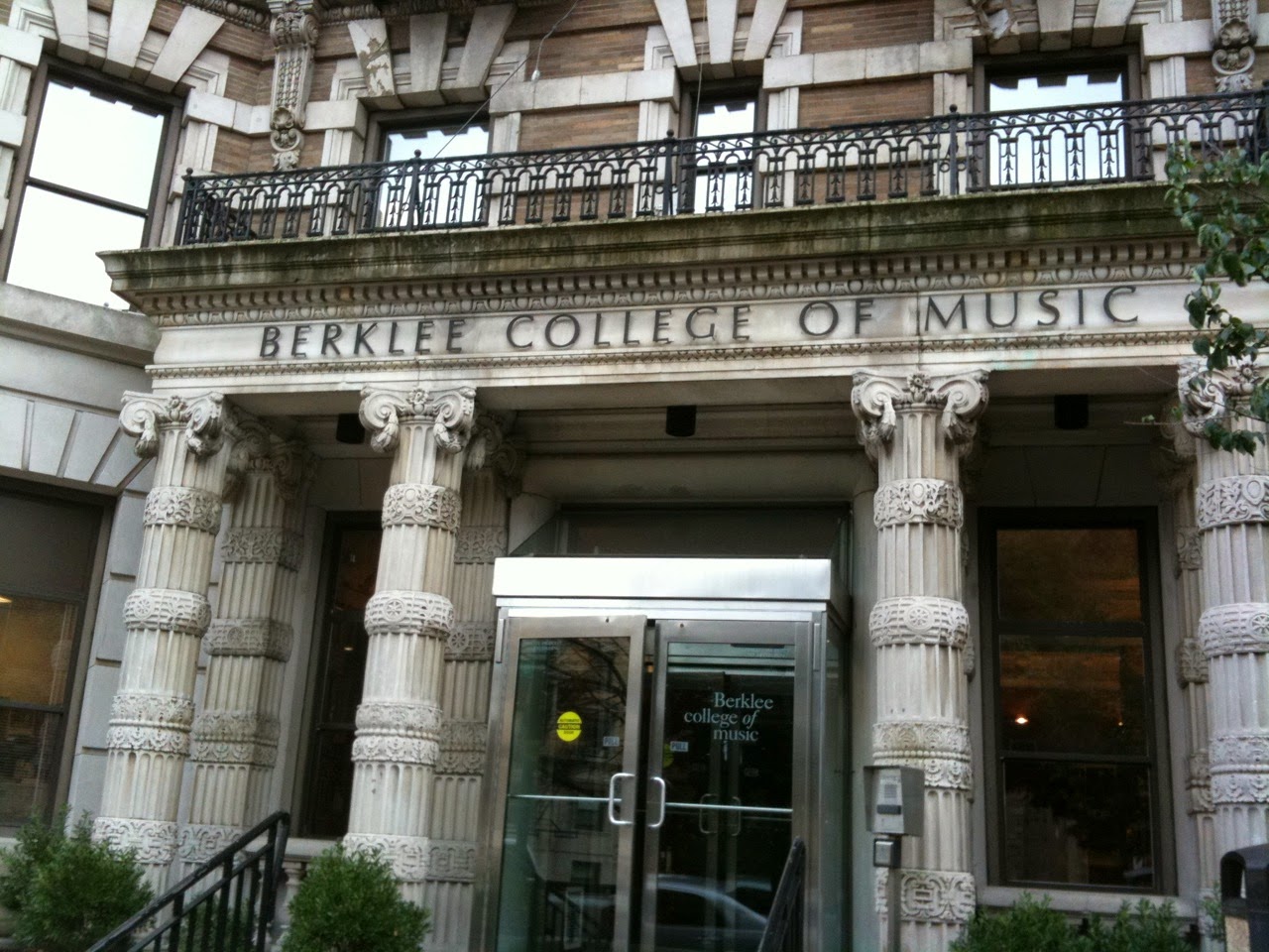 berklee college of music essay prompts