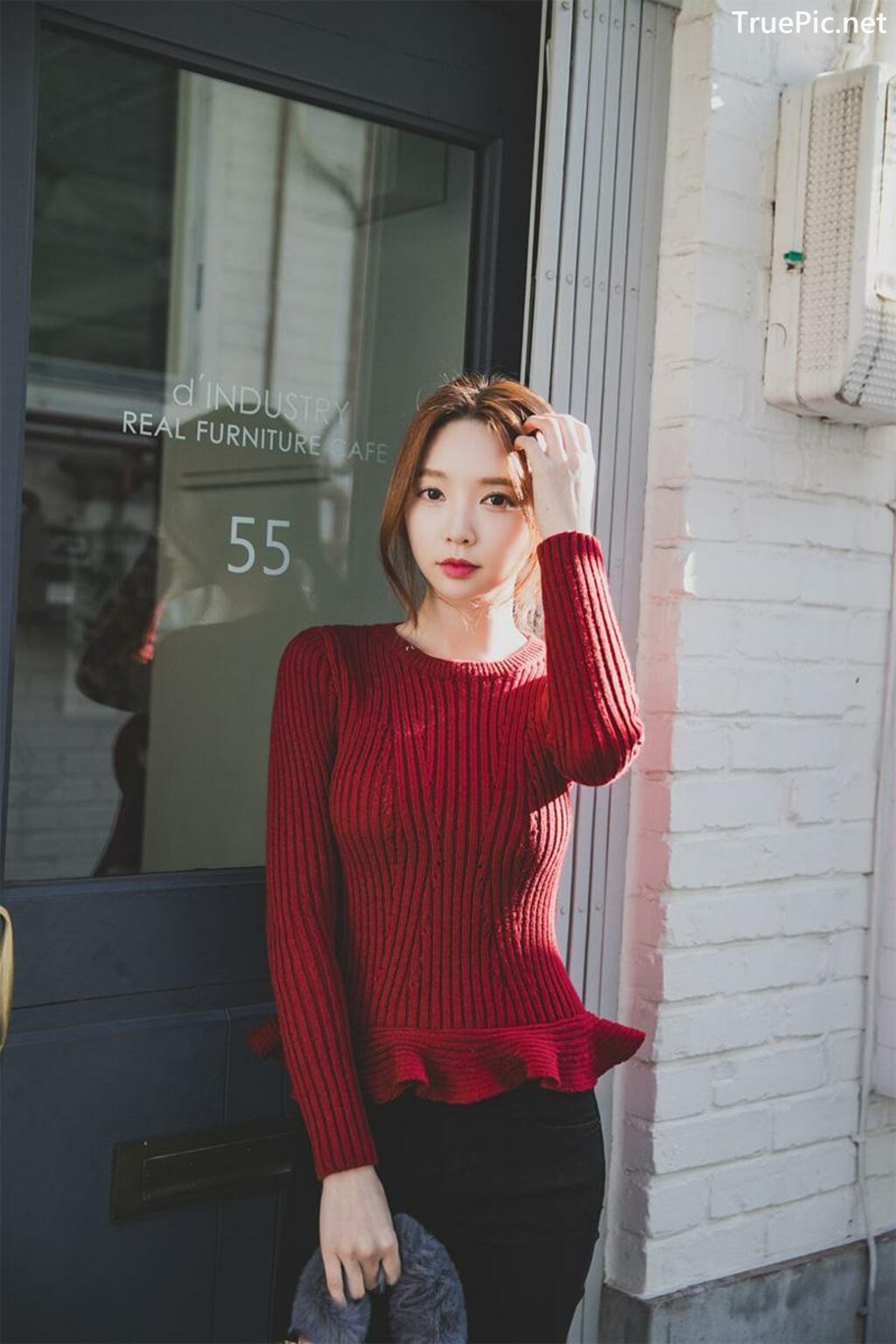 Image-Korean-Fashion-Model-Park-Soo-Yeon-Beautiful-Winter-Dress-Collection-TruePic.net- Picture-76