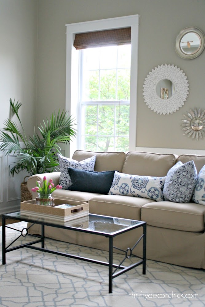 Moving furniture away from the wall Thrifty Decor Chick Thrifty DIY