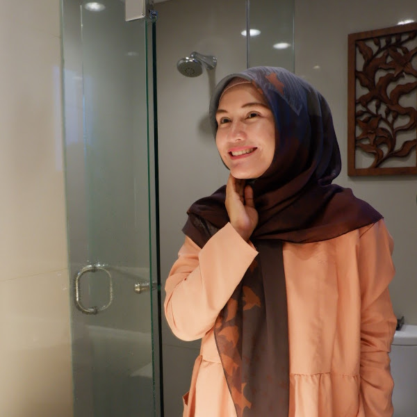 Mengalami Peradangan Kulit dan Warna Kulit Tidak Merata? Cobain Deh Derma E Skin Lighten