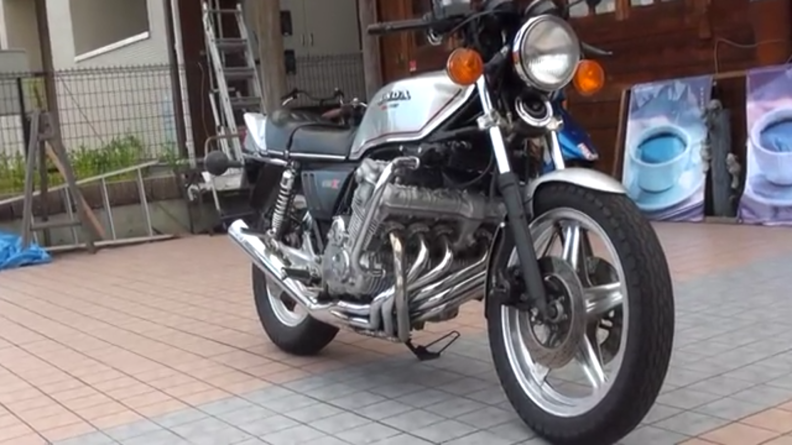 Honda CBX 2000 v12