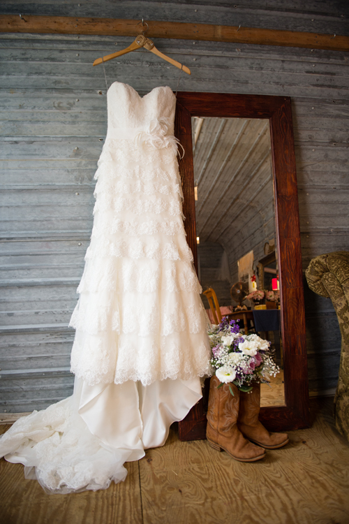 The Rustic Vintage Vibe Flair Wedding And Bridal Trend